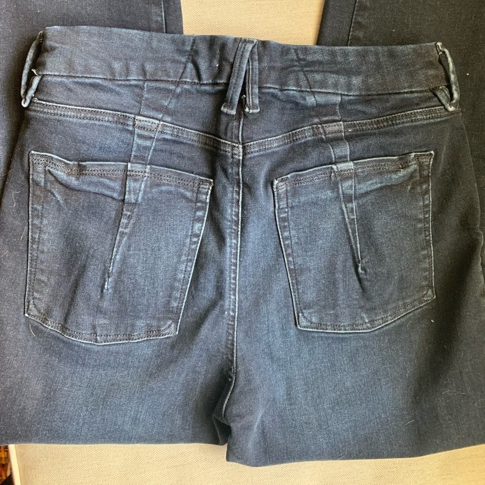 Good American Dark Indigo Good Legs Crop High-Rise Jeans - Picture 3 of 3
